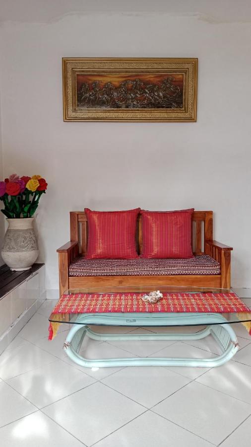Summer Homestay Bali Нуса-Дуа Экстерьер фото