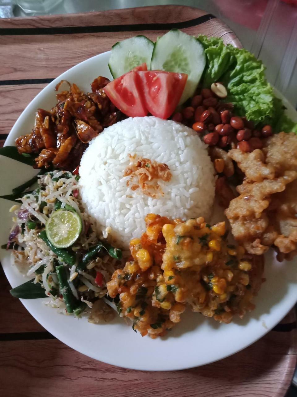 Summer Homestay Bali Нуса-Дуа Экстерьер фото